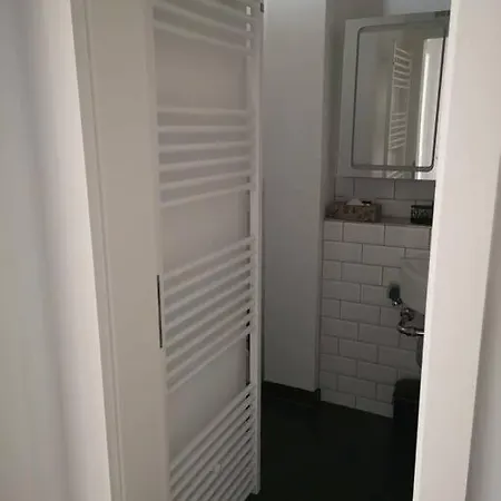 Exklusive 3-zimmer-wohnung, 2 Ebenen, Messe, Zentrum, 67 M2 Apartment *