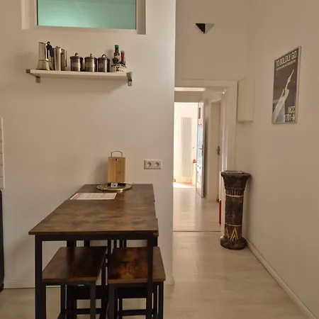 Exklusive 3-zimmer-wohnung, 2 Ebenen, Messe, Zentrum, 67 M2 Apartment *